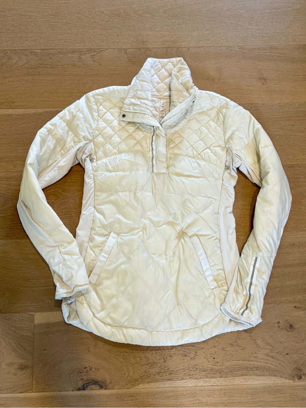 LULULEMON what the fluff down pullover size 8